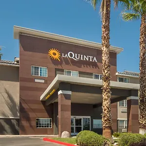 Отель La Quinta & By Wyndham Vegas Nellis